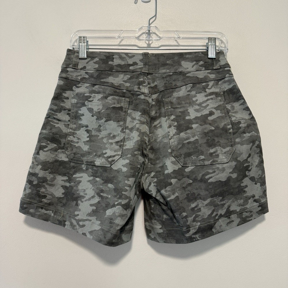 Spanx NWT 6‎ Inch Twill Shorts in Stone Wash Camo Size Small - Picture 5 of 8